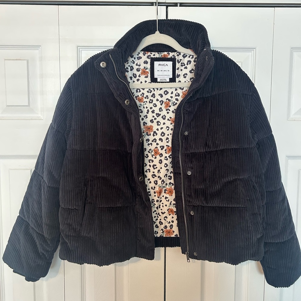 RVCA WOMEN'S EEZEH PUFFER JACKET